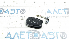 Ключ Chevrolet Volt 16-19 4 кнопки, потерт