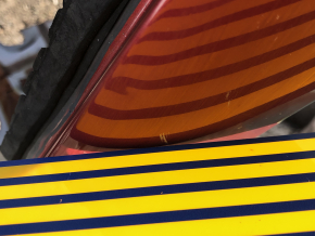 Четверть передняя левая Nissan Rogue 14-20 отпилен лонжерон, на кузове красный, тычки