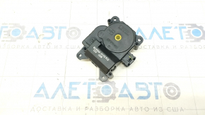 Actuator motor pentru acționarea ventilatorului de încălzire și aer condiționat, partea dreaptă de jos pentru Lexus IS250 IS300 IS350 06-13.