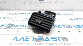 Deflector de conducte de aer panou frontal, pasager dreapta VW Touareg 11-14