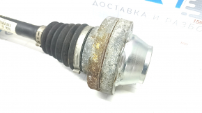 Ax ax motor fata stanga VW Touareg 11-17 ruginit