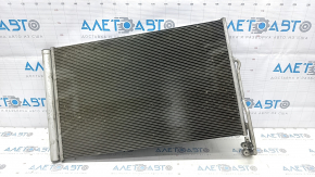 Radiatorul condensatorului de aer condiționat VW Touareg 11-17 3.6