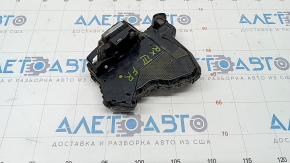 Замок двери передней правой Lexus RX350 RX450h 10-15