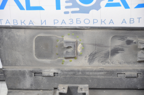 Порог правый Ford Escape MK3 17-19 рест структура, надлом креп