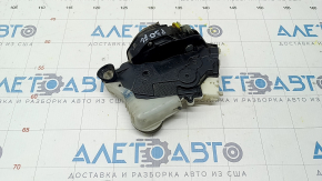 Blocarea ușii din față stânga a Toyota Prius 30 10-15