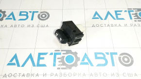 Кнопка блокировки дверей передняя правая Toyota Prius V 12-17