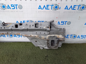 Panoul din spate al modelului Lexus RX300 RX330 RX350 RX400 04-09, argintiu, cu coroziune.