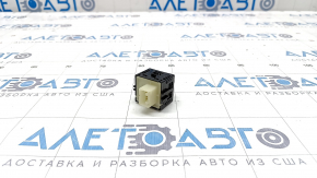 Кнопка центрального замка передняя правая дверь Toyota Camry v55 15-17 usa