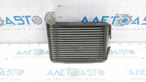 Evaporator 3 rânduri Nissan Pathfinder 13-20 cu supapă