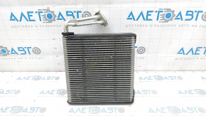 Evaporator Nissan Pathfinder 13-20 cu supapa, fara senzor