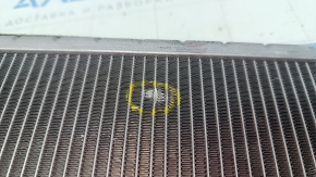 Radiatorul de incalzire pentru Toyota Camry v50 12-14 usa este stricat