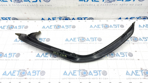 Decorație capota portbagajului dreapta Mercedes C-class W205 15-21 pe caroserie