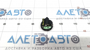 Пищалка передняя левая Ford Focus mk3 11-18