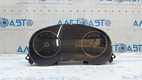 Щиток приборов VW Jetta 11-18 USA 2.5 царапины