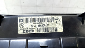Щиток приборов Chevrolet Volt 11-15 153к царапины, отломан фрагмент стекла