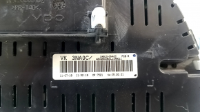 Щиток приборов основной Nissan Leaf 11-12 царапины