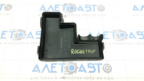 Capac cutie siguranțe compartiment motor Nissan Rogue Sport 17-19 triunghi