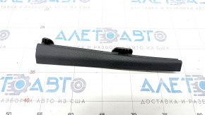 Decorație stâlp dreapta față mijloc Audi A4 B8 13-16 rest, negru