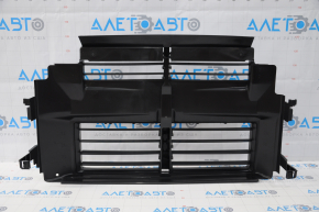 Жалюзи дефлектор радиатора в сборе Ford Focus mk3 11-14 2.0 без мотора