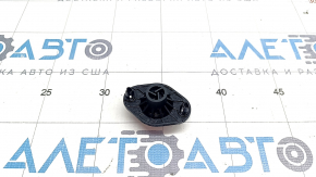 Отбойник капота BMW 4 F32/33/36 14-20 на капоте