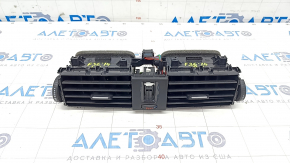 Deflectorul de aer al conductei de aer central BMW 4 F32/33/36 14-16 pentru dual zone, cromat, s-a umflat.