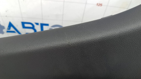 Накладка центральной стойки нижняя левая Hyundai Elantra AD 17-20 черн, царапины