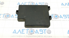 Capacul cutiei de siguranțe sub capotă dreapta pentru Lexus NX200t NX300 NX300h 15-21