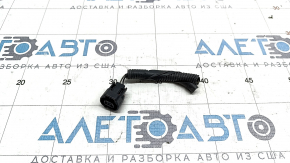 Фишка на поворотник фары Toyota Camry v55 15-17 usa