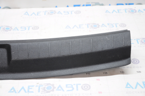Накладка проема багажника Dodge Journey 11-20 царапины