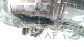 Фара передняя правая в сборе Mazda 3 19-23 ксенон