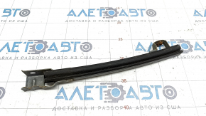 Направляющая стекла двери задней правой Mazda 3 19-26 передняя