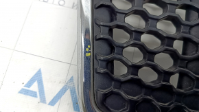 Решетка радиатора grill Jeep Cherokee KL 19-23 рест хром комплект 7шт, тычки на хроме