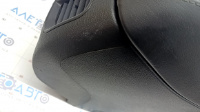 Консоль центральная подлокотник и подстаканники Jeep Cherokee KL 19-23 черная, царапины, сломана ручка воздуховода