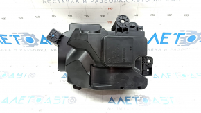 Difuzor panou frontal jos stânga Mazda 3 19- 4d 25W