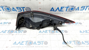 Фонарь внешний крыло левый Mazda 3 19-22 4d тип 1, царапины