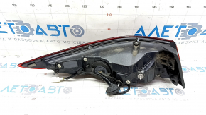 Фонарь внешний крыло правый Mazda 3 19-22 4d тип 1, царапины