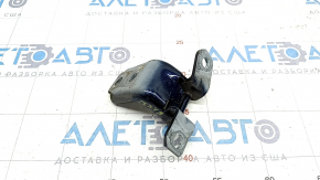 Петля двери нижняя задняя левая Mazda 3 19-26