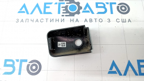 Заглушка ручки двери передняя левая Chrysler Pacifica 17-23 под keyless