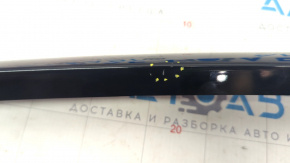 Накладка передней стойки внешняя передняя правая Polestar 2 21-25 глянец, царапины