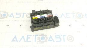 Bloc supape suspensie pneumatică Mercedes GLS-clasa X166 13-19