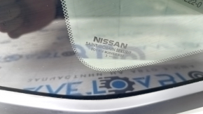 Fereastra din spate stânga a Nissan Rogue 21-23 cu sticlă opacă, construită în SUA