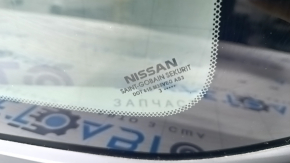 Fereastra din spate dreapta a Nissan Rogue 21-23 cu sticlă opacă, construită în SUA