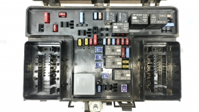Блок предохранителей подкапотный Ford Fusion mk5 13-20 hybrid сломано крепление