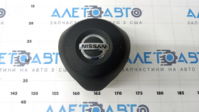 Подушка безопасности airbag в руль водительская Nissan Rogue 17- черная, царапина, ржавый пиропатрон