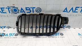 Решетка радиатора grill правая BMW 3 F30 4d 12-18 песок на хроме