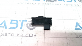 Buton de blocare a capacului portbagajului BMW 3 F30 12-18 sedan