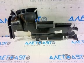 Deflectorul radiatorului stânga Audi A4 B9 17- 2.0T mare nou OEM original