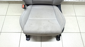 Водительское сидение Hyundai Tucson 16-18 без airbag, электрическое, ткань серая, под чистку, царапины