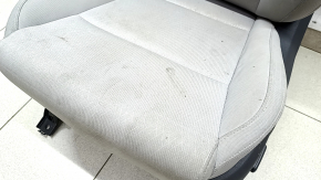 Водительское сидение Hyundai Tucson 16-18 без airbag, электрическое, ткань серая, под чистку, царапины