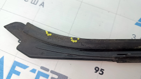 Molura parbriz dreapta BMW 3 F30 12-18 etansare rupta, zgarieturi